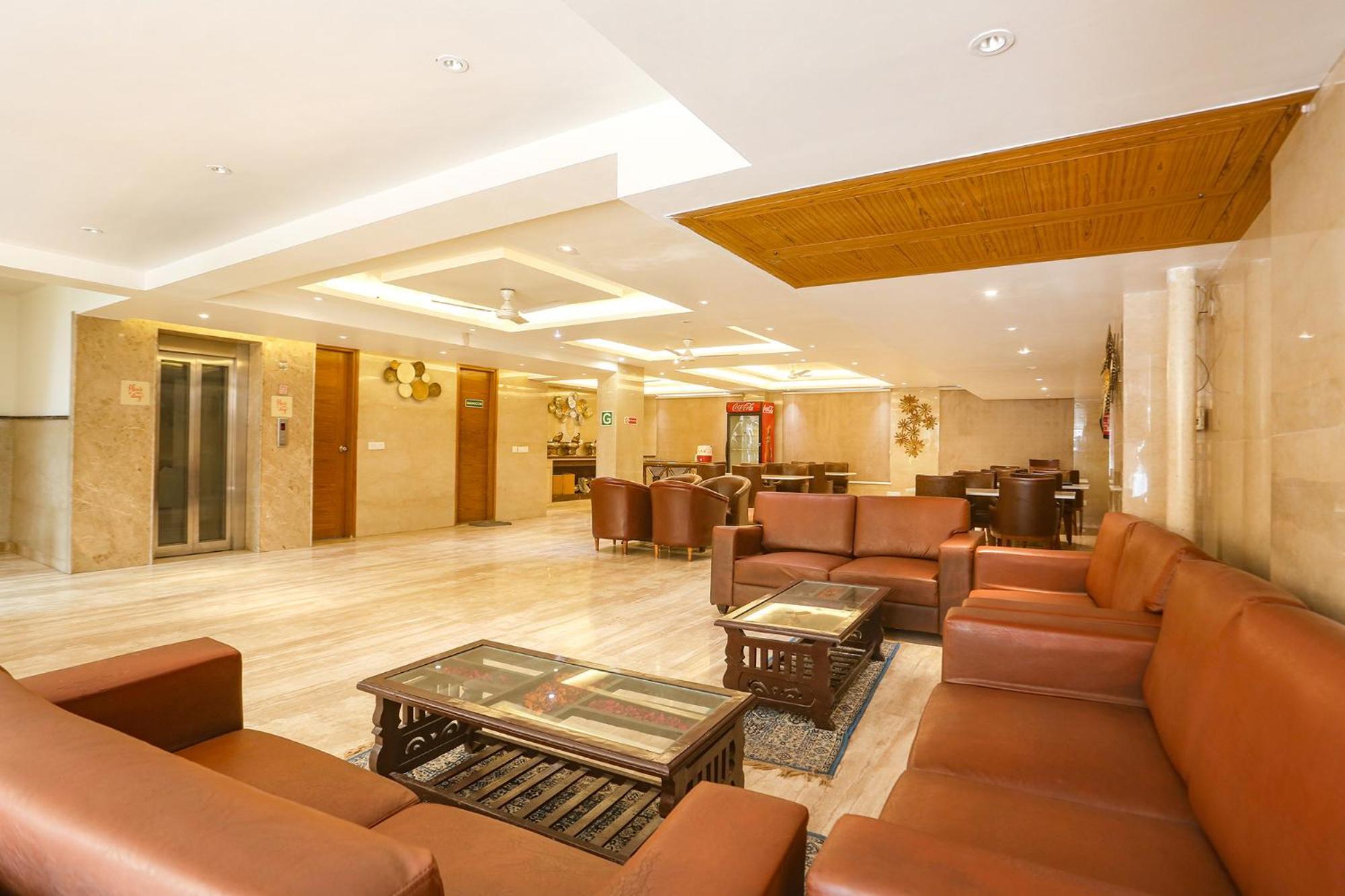 Fabhotel Prime Star 17 - Nr Yashobhoomi Convention Centre Delhi  Dış mekan fotoğraf